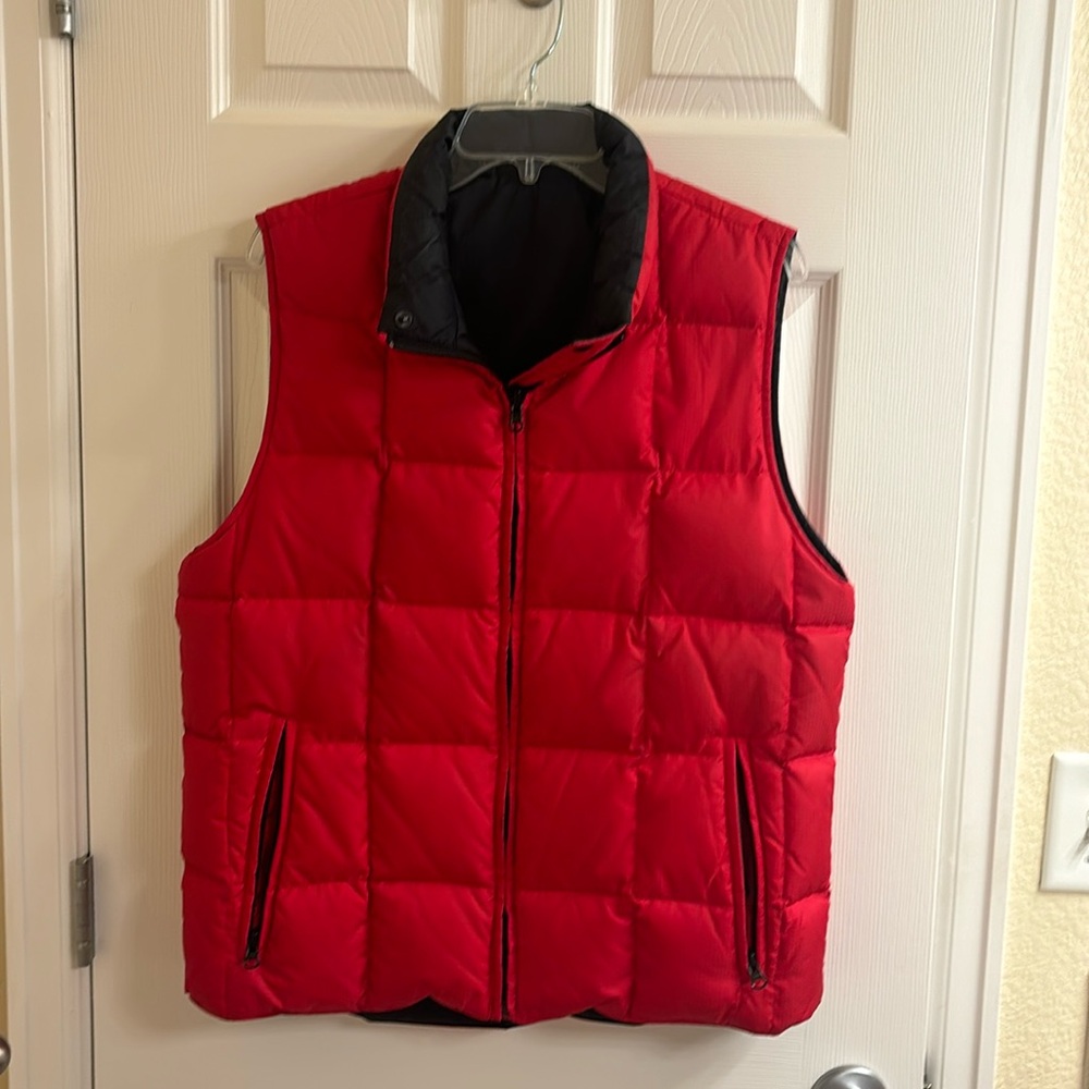 Lands End reversible puffer vest